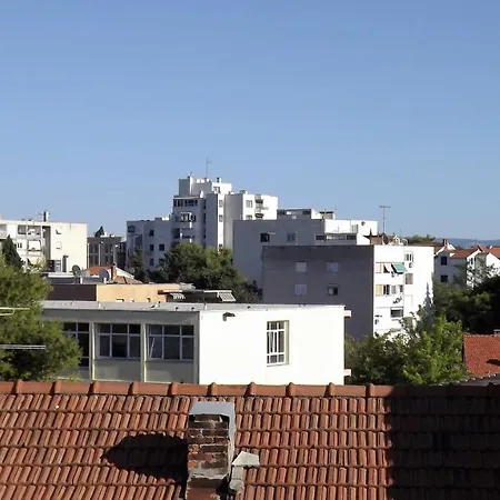 Vujevic Guest house 3*